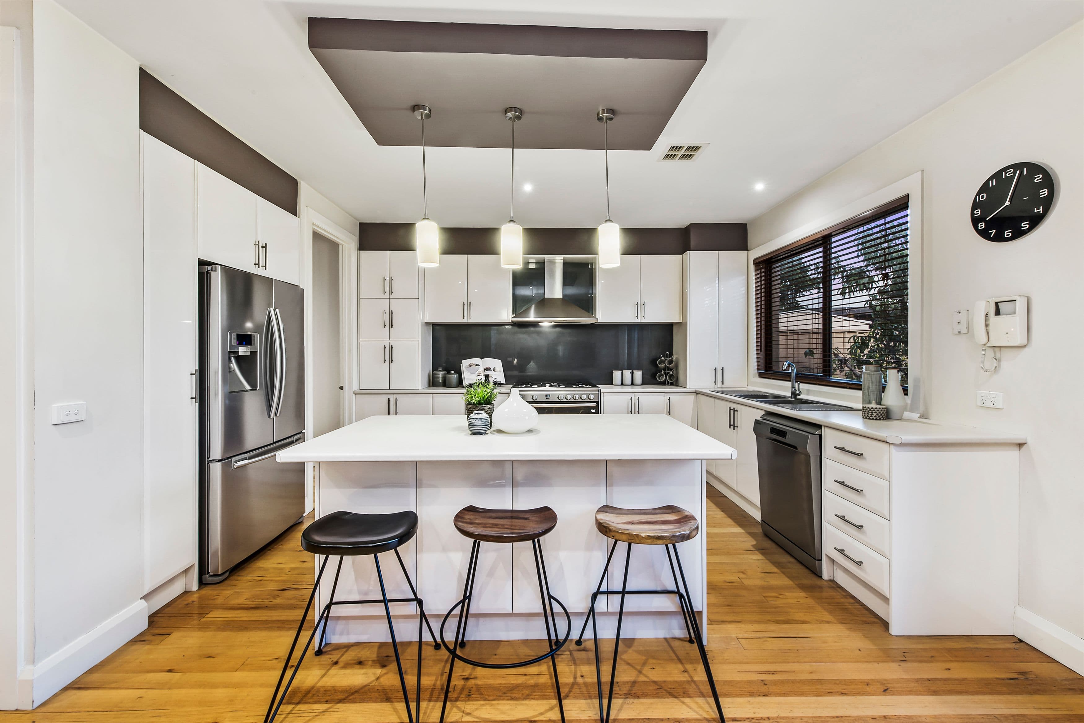 6 Pyrmont Lane, Caroline Springs VIC 3023, Caroline Springs - Thumbnail 3