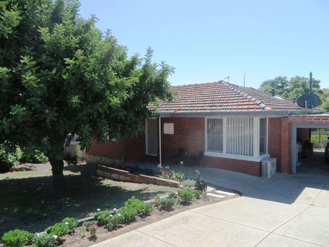 18 Crawford Road, ORELIA WA 6167, Orelia - Image 1