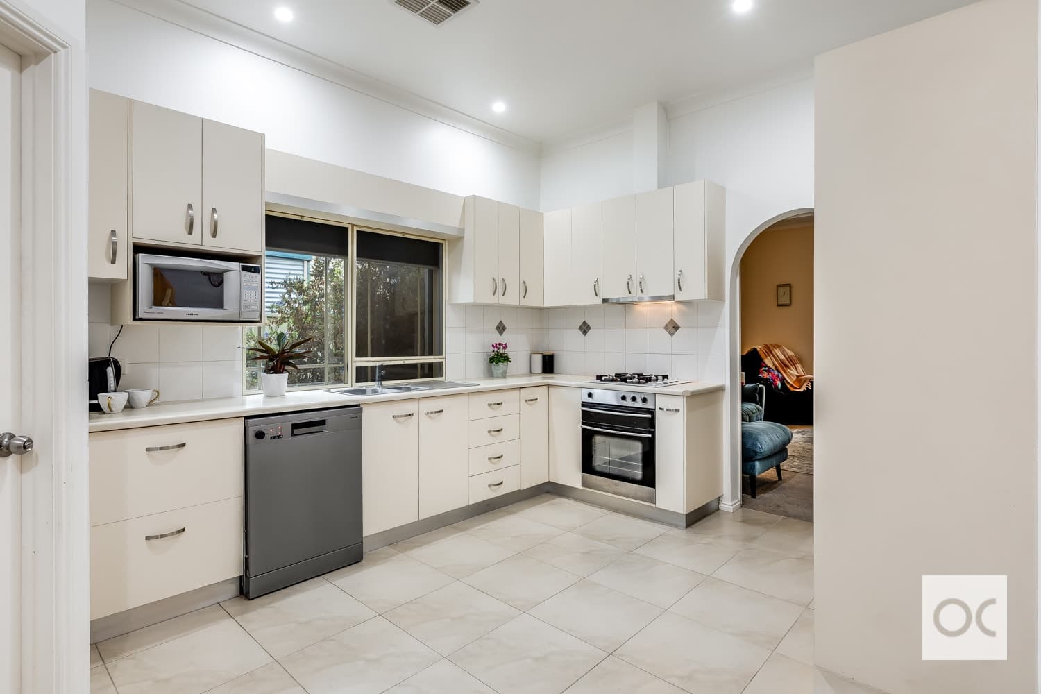 1/122 Bower Road, Semaphore Park - Thumbnail 8