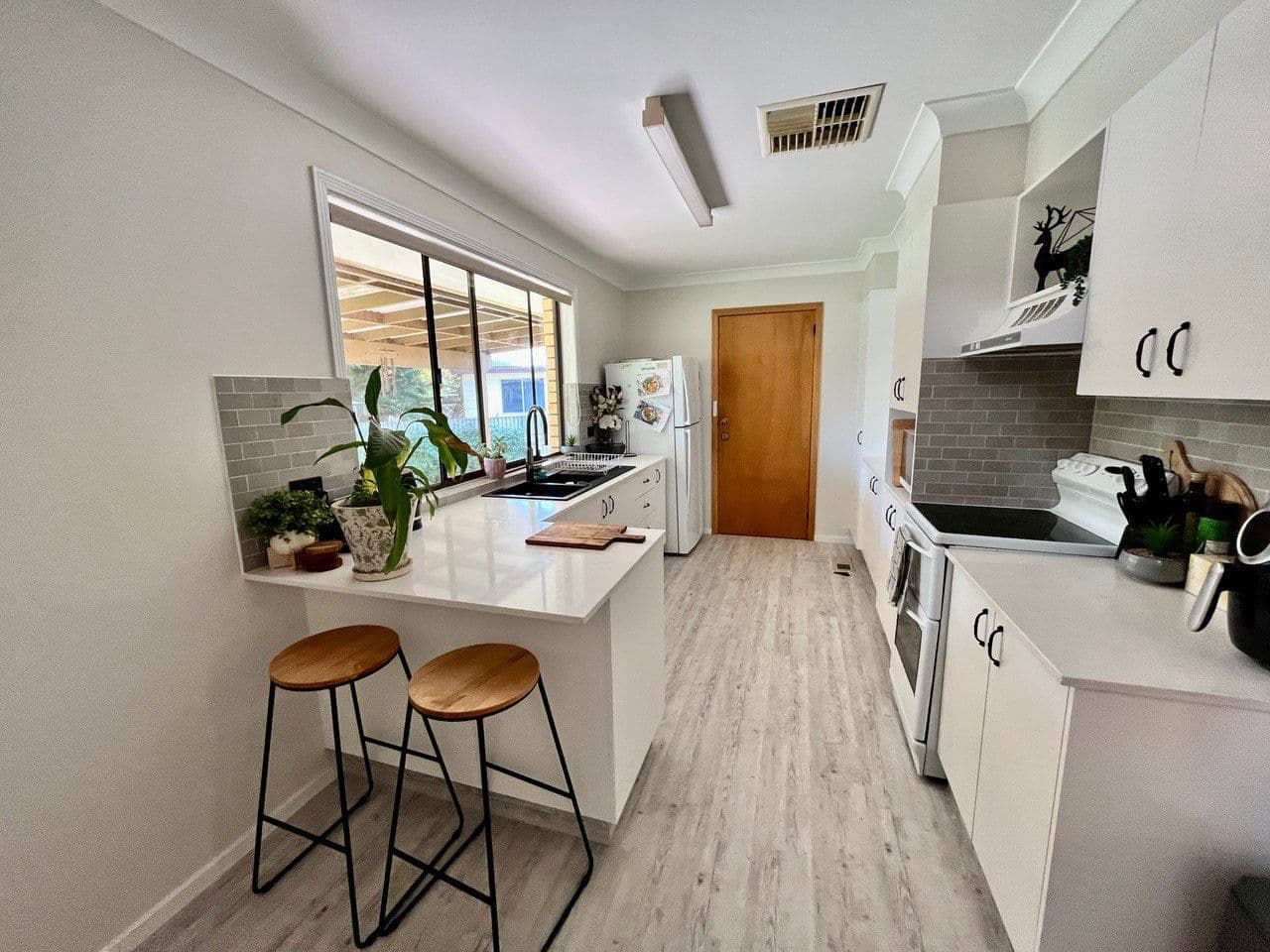 2 Blue Gum Street, Forbes NSW 2871, Forbes - Thumbnail 2