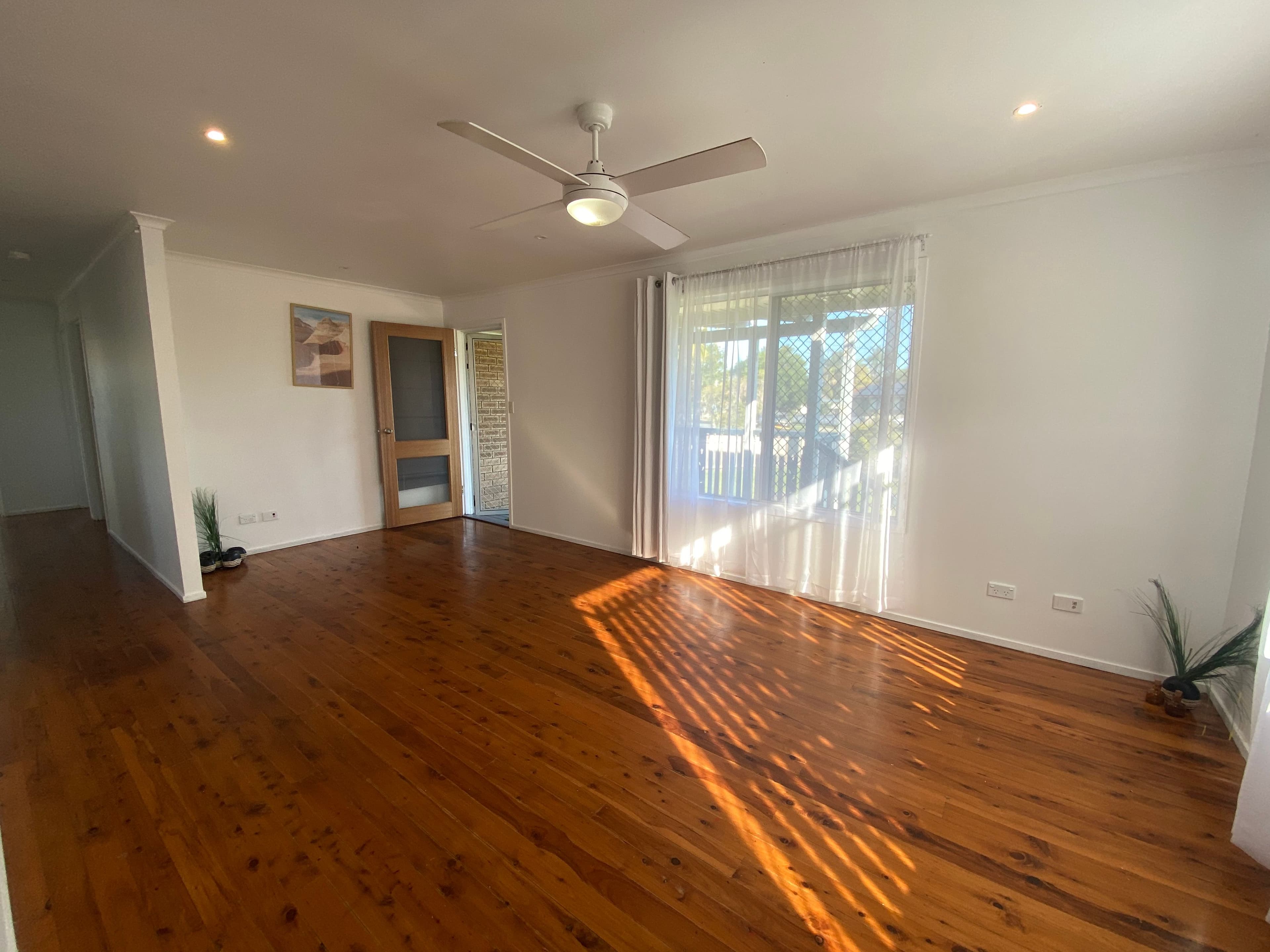 35 Thompson Street, Deception Bay QLD 4508, Deception Bay - Thumbnail 2