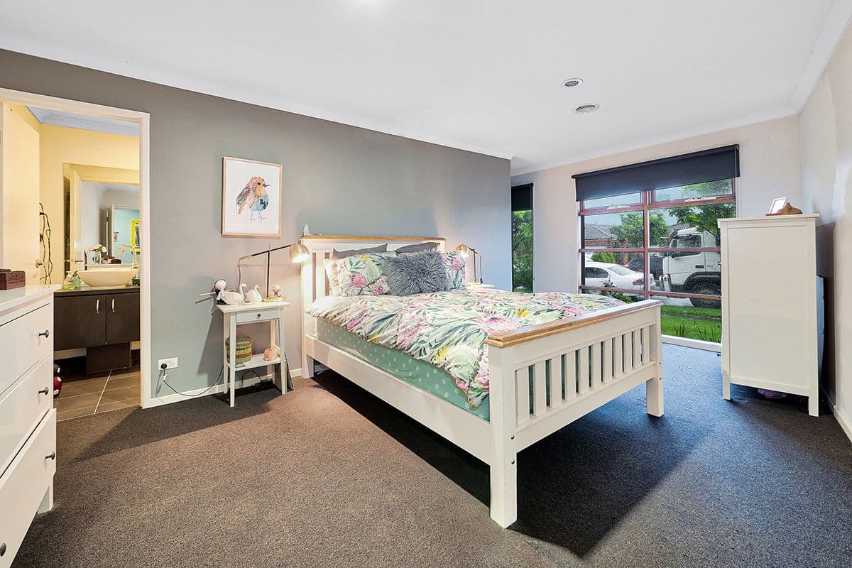 29 Thurvaston Crescent, Cranbourne East VIC 3977, Cranbourne East - Thumbnail 8
