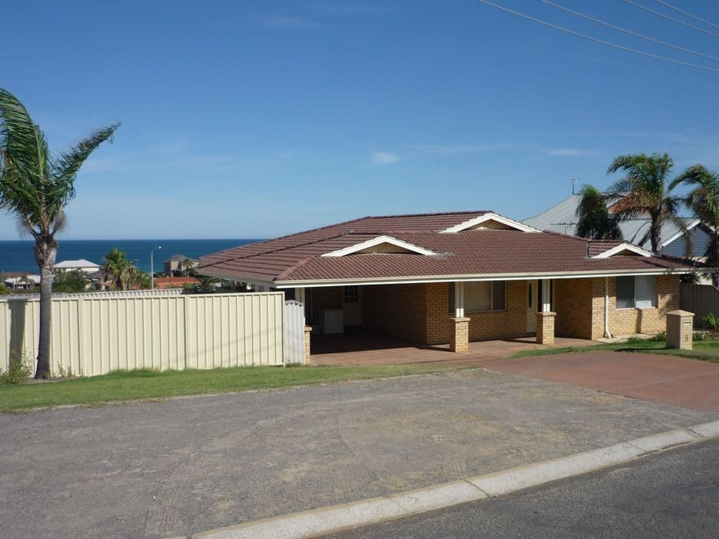 8 Dolphin Street, MOUNT TARCOOLA WA 6530, Mount Tarcoola - Thumbnail 2