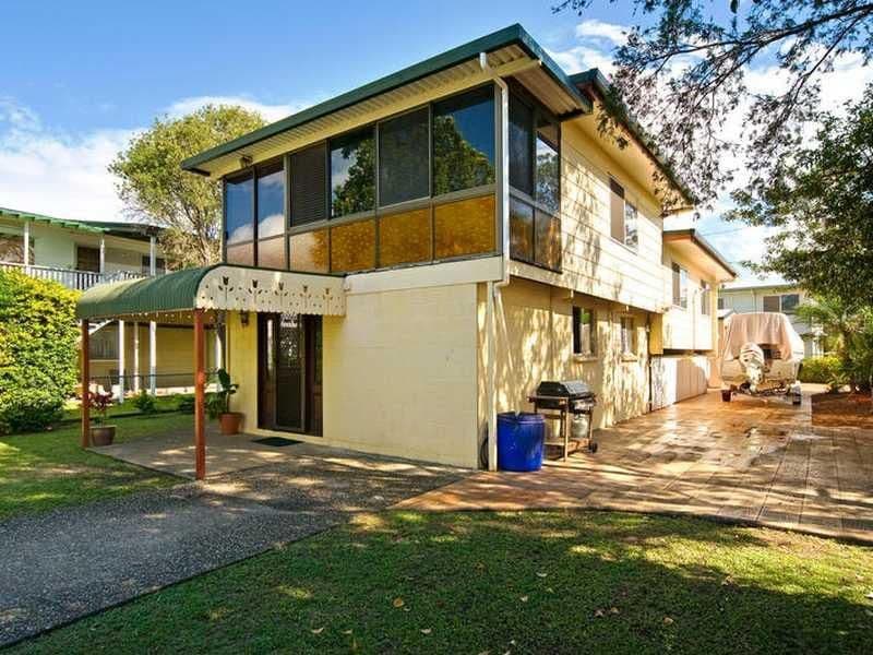 223 Kianawah Road, WYNNUM WEST QLD 4178, Wynnum West - Image 1