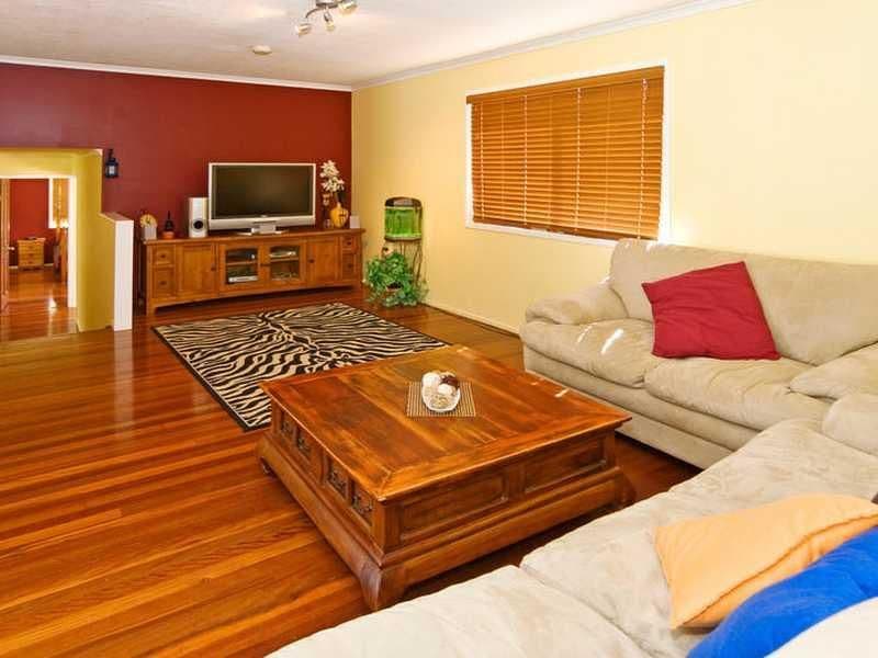 223 Kianawah Road, WYNNUM WEST QLD 4178, Wynnum West - Thumbnail 2