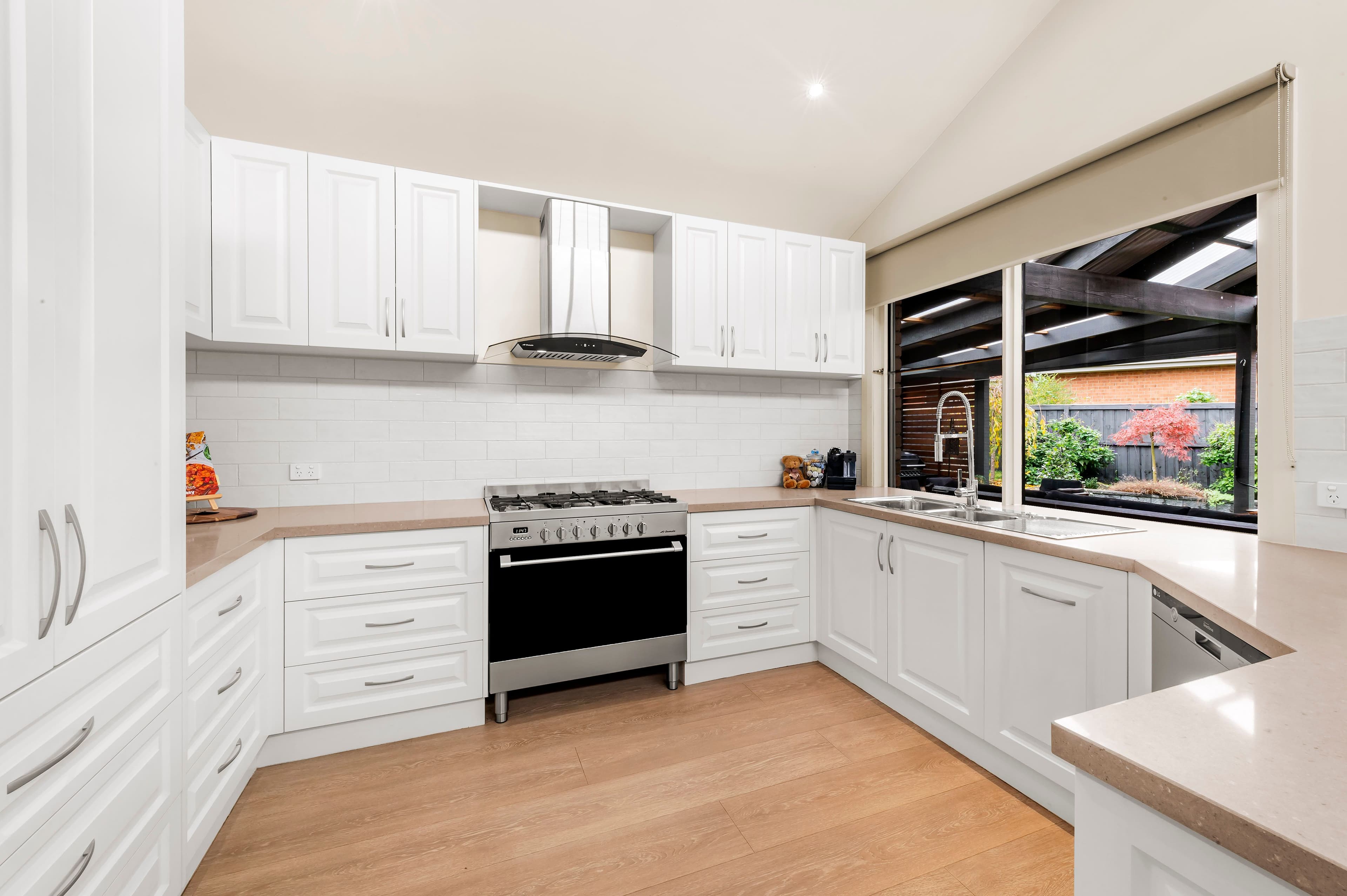 29 Trisha Drive, Rowville VIC 3178, Rowville - Thumbnail 5