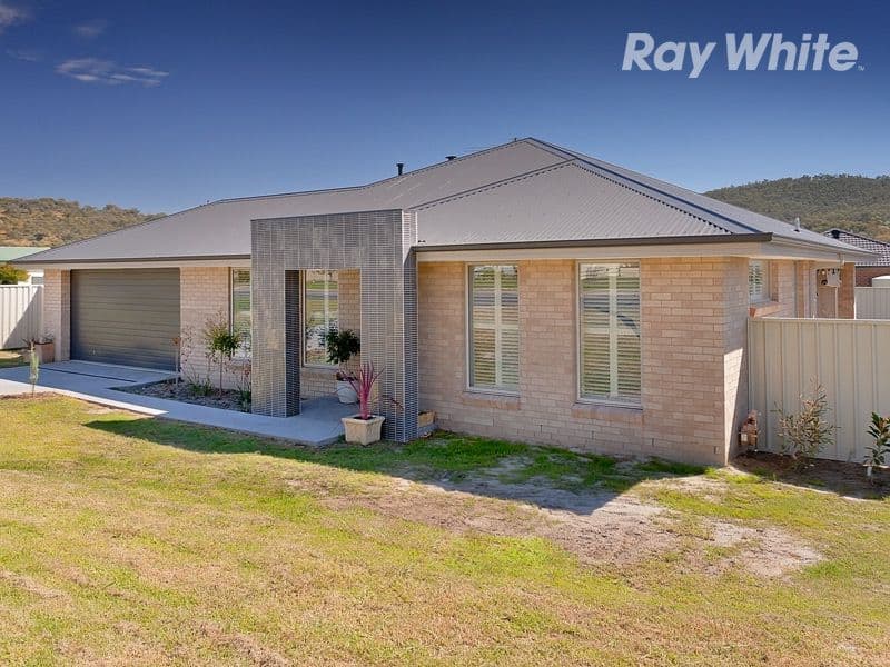 758 Centaur Road, LAVINGTON NSW 2641, Lavington - Image 1