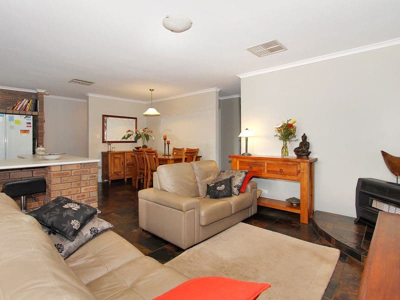 17 Elona Close, WILLETTON WA 6155, Willetton - Thumbnail 2
