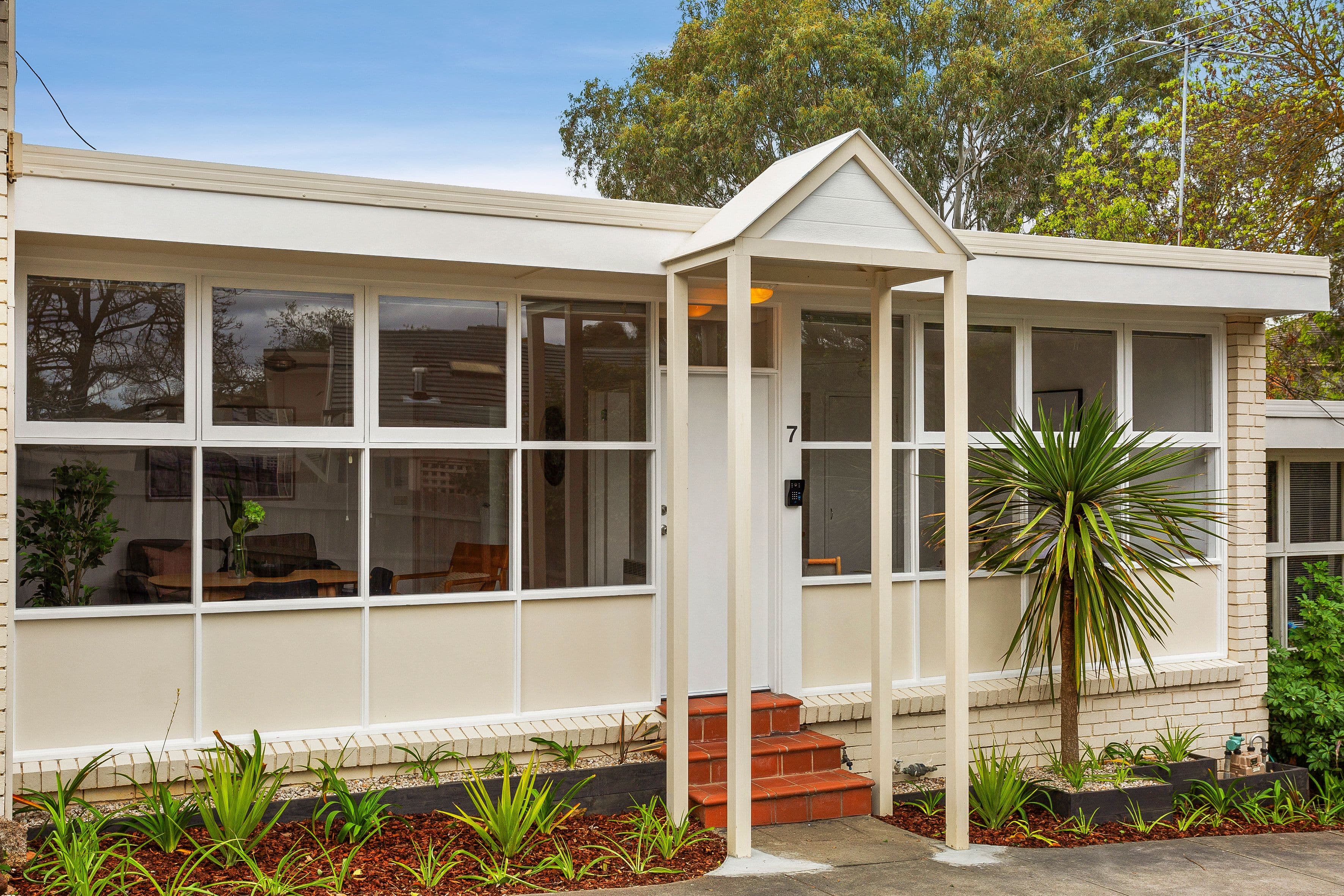 46 Locksley Road, Ivanhoe VIC 3079, Ivanhoe - Image 1