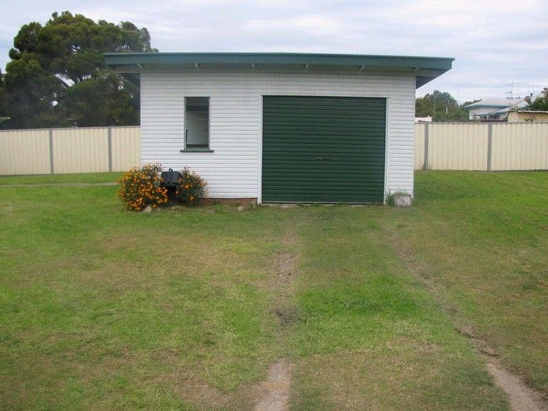 17 Gleeson Street, CROWS NEST QLD 4355, Crows Nest - Thumbnail 3