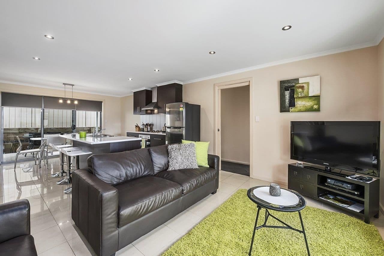 2 Megan Place, Mount Gambier SA 5290, Mount Gambier - Thumbnail 2