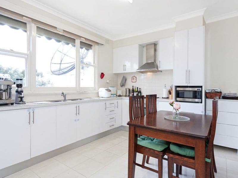 56 McMahon Road, Reservoir VIC 3073, Reservoir - Thumbnail 3