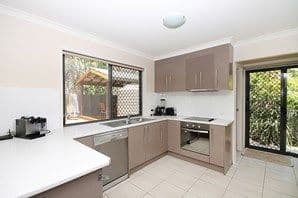 39-41 Ariel Avenue, Kingston QLD 4114, Kingston - Thumbnail 4