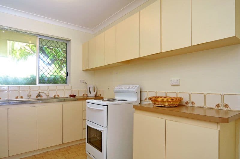 96 Railway Parade, BAYSWATER WA 6053, Bayswater - Thumbnail 3