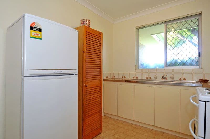 96 Railway Parade, BAYSWATER WA 6053, Bayswater - Thumbnail 4
