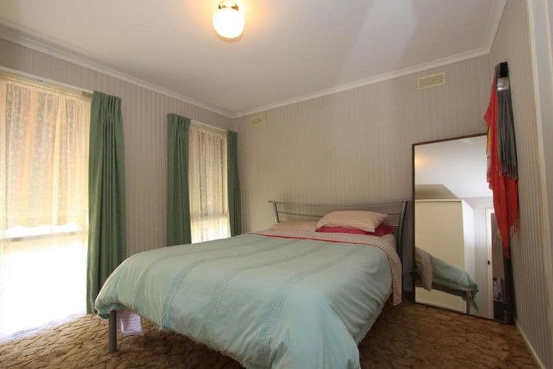 2 Hillary Court, STRATHDALE VIC 3550, Strathdale - Thumbnail 4