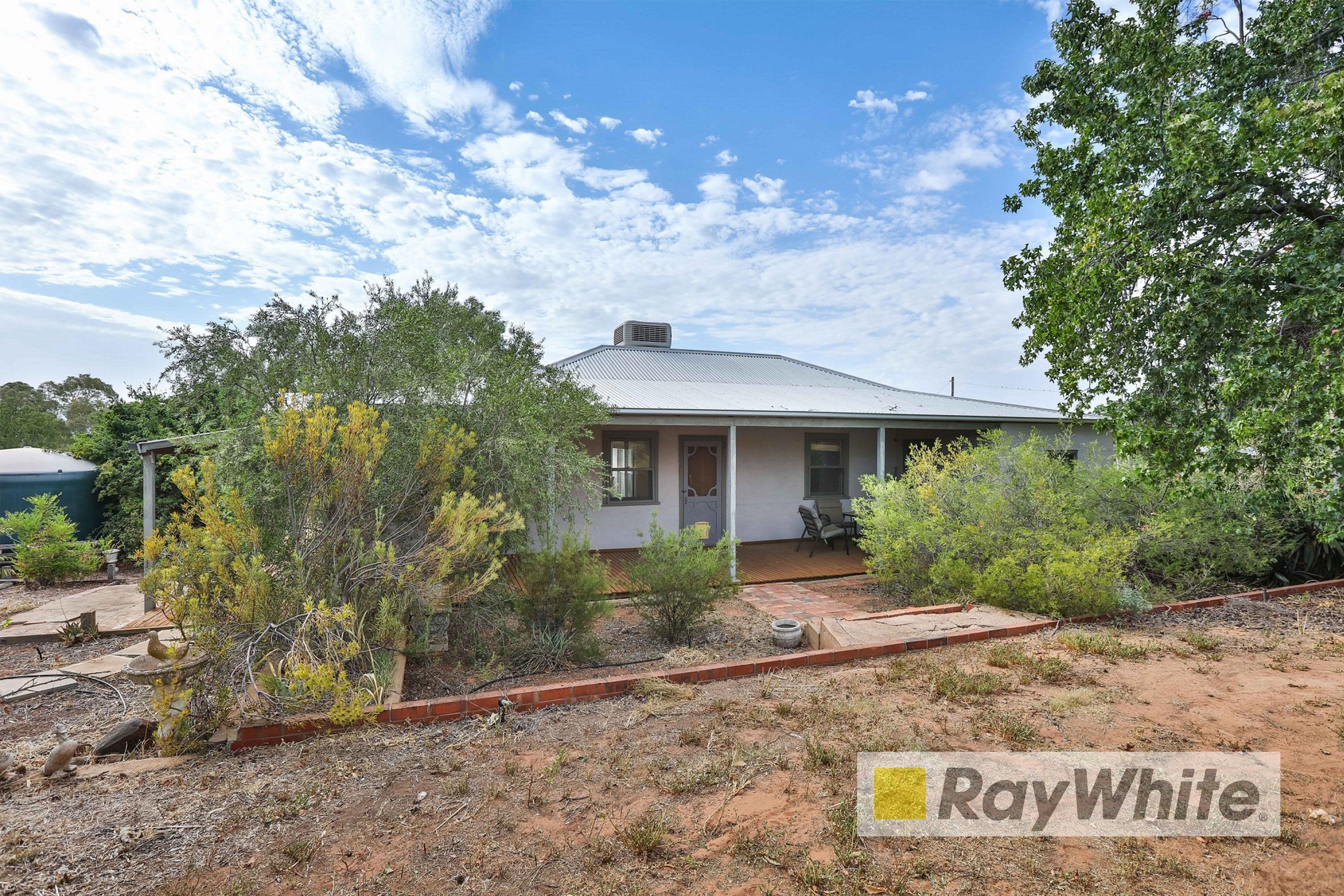 15 Faheys Road, Merbein VIC 3505, Merbein - Image 1