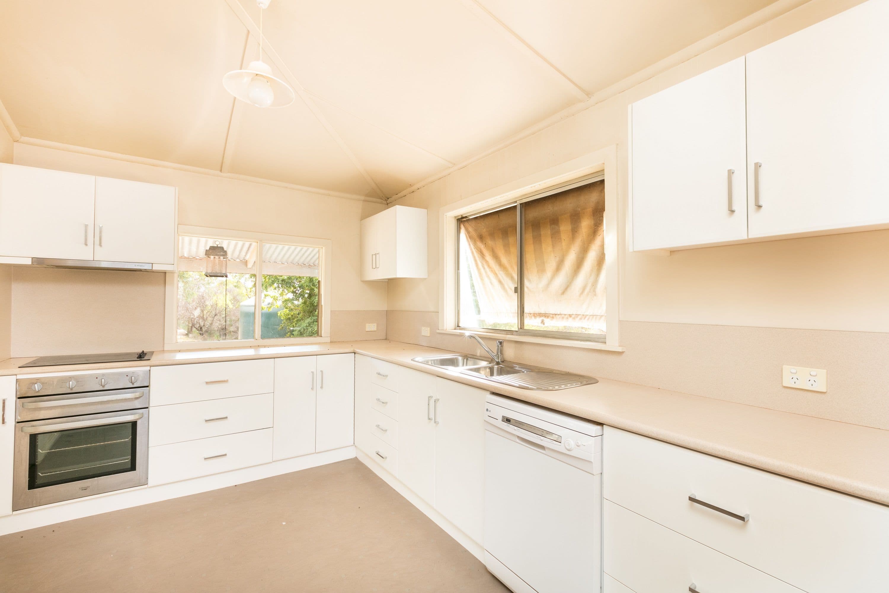 15 Faheys Road, Merbein VIC 3505, Merbein - Thumbnail 5