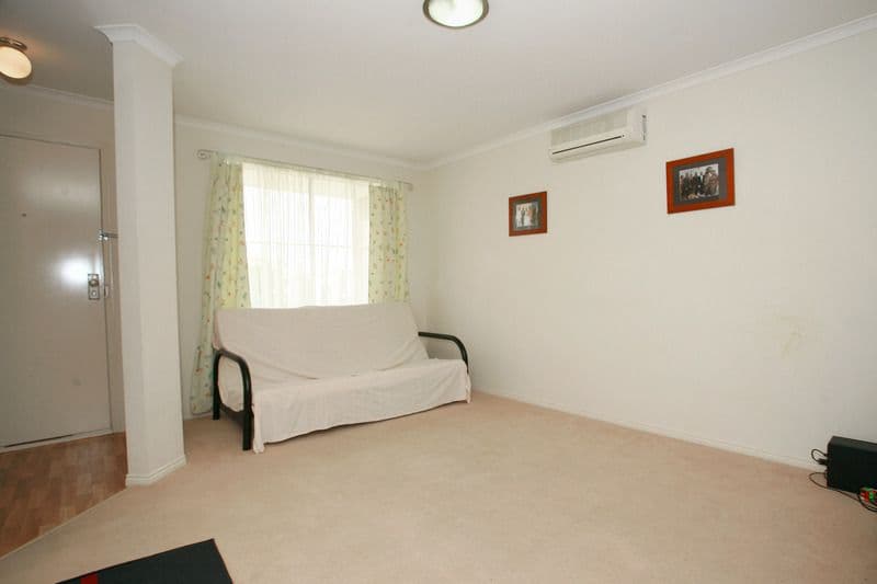 9 Tauna Place, CRANBOURNE VIC 3977, Cranbourne West - Thumbnail 6