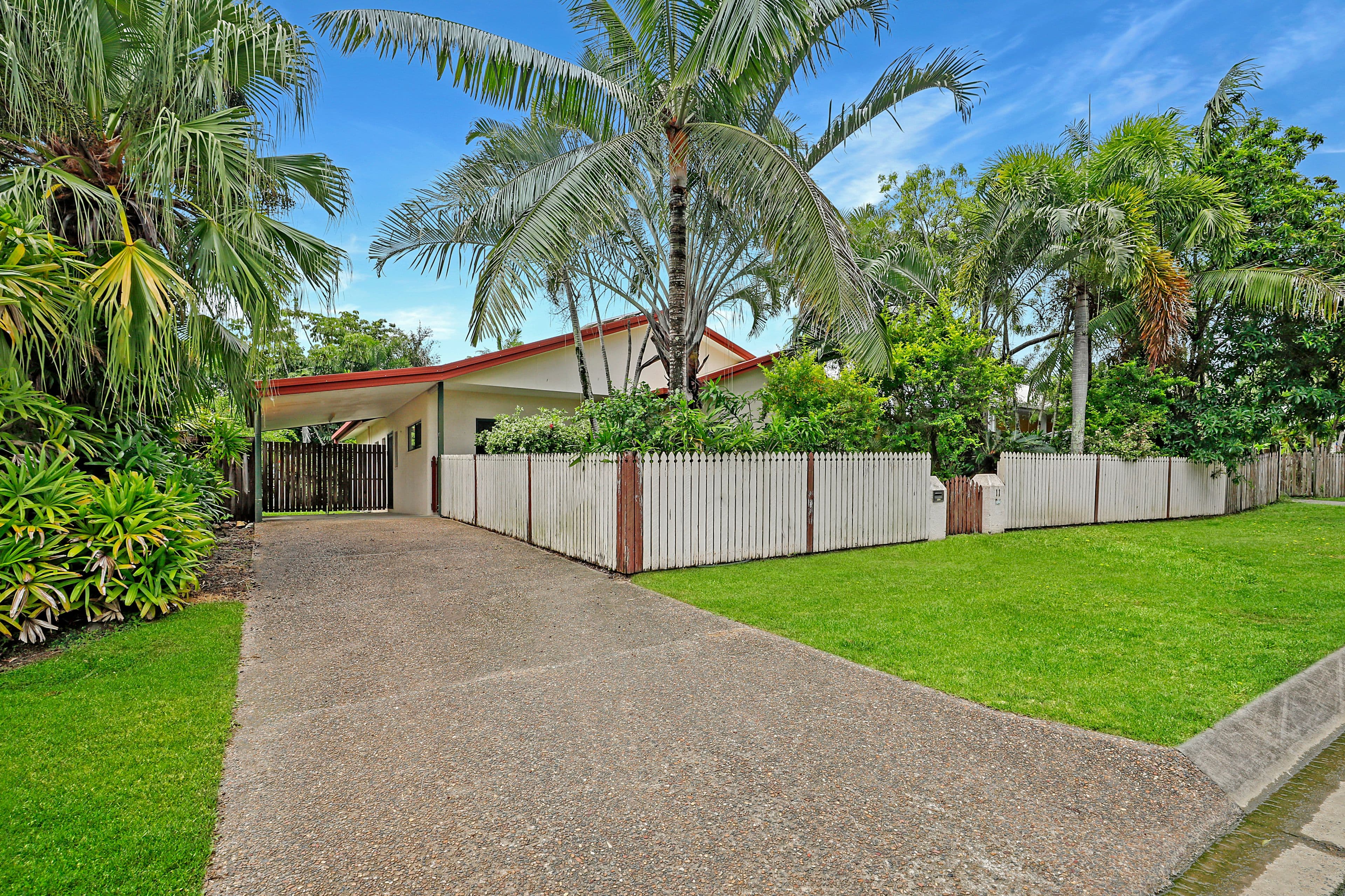11 Dolphin Close, Kewarra Beach QLD 4879, Kewarra Beach - Thumbnail 5