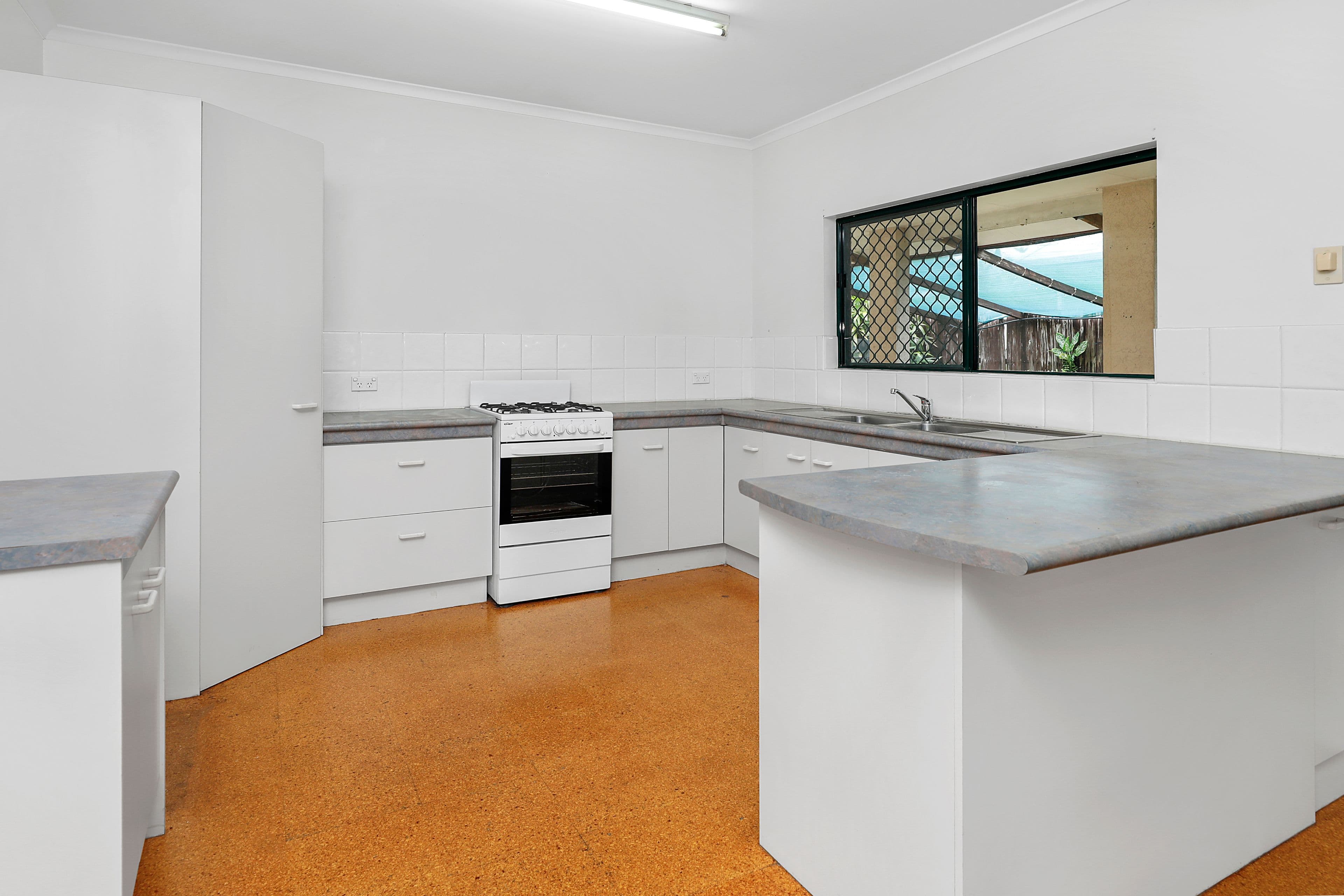 11 Dolphin Close, Kewarra Beach QLD 4879, Kewarra Beach - Thumbnail 7