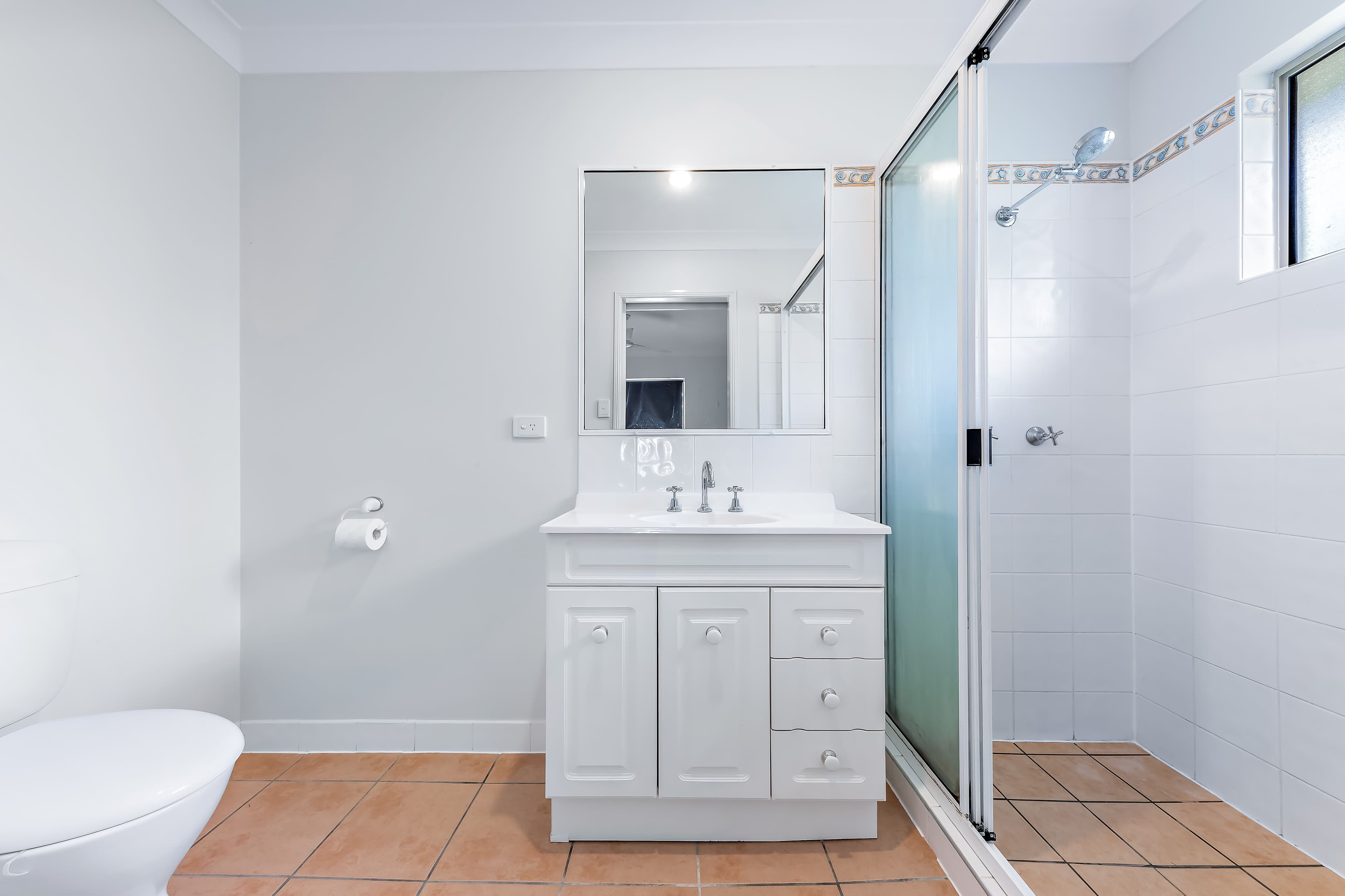 13 Sanctuary Avenue, Jubilee Pocket QLD 4802, Jubilee Pocket - Thumbnail 7