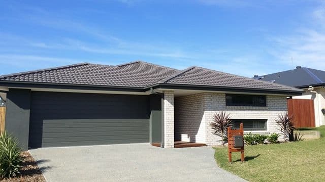 6 Allyn Street, ORMEAU HILLS QLD 4208, Ormeau Hills - Image 1