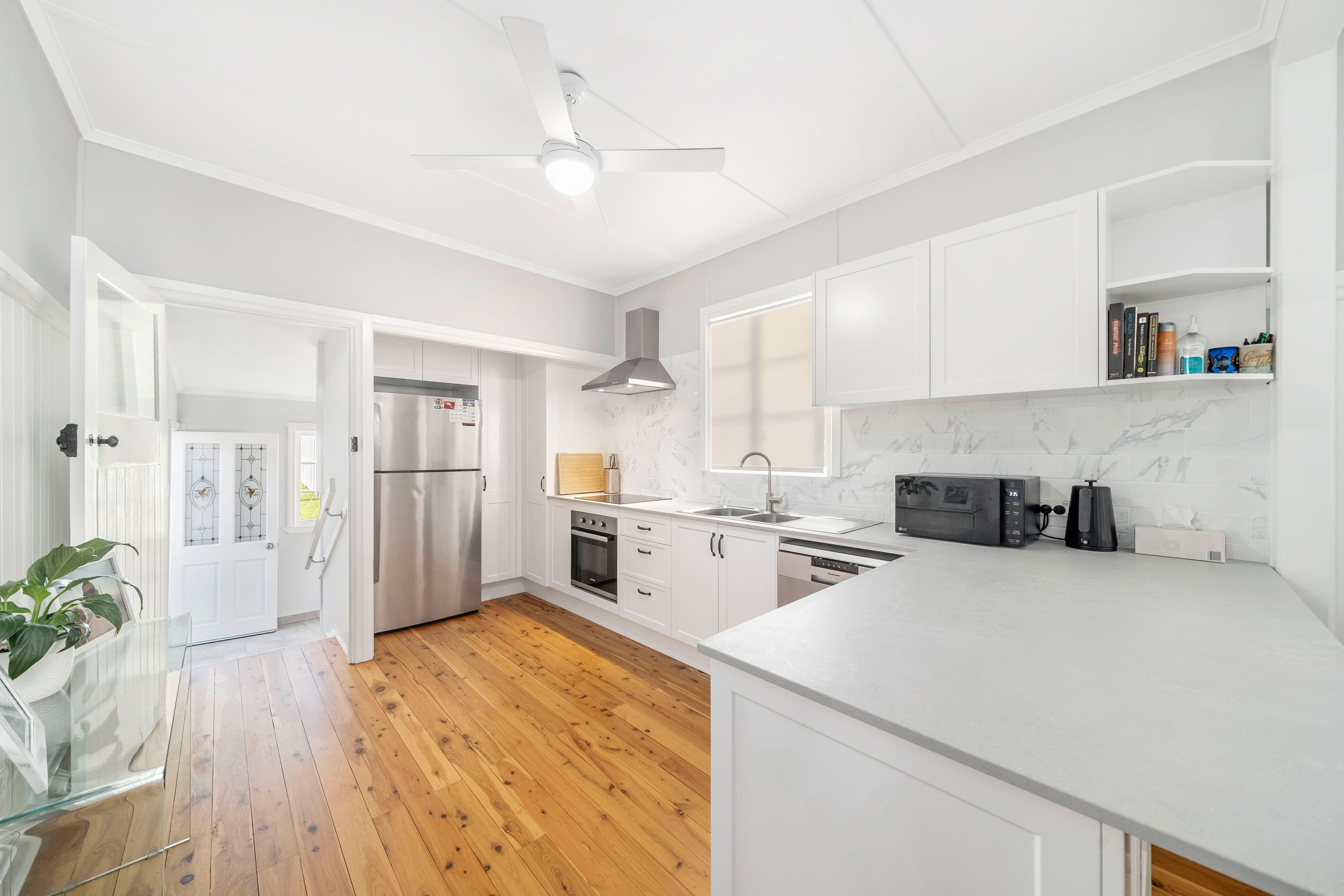 8 Sydney Street, Redcliffe QLD 4020, Redcliffe - Thumbnail 6
