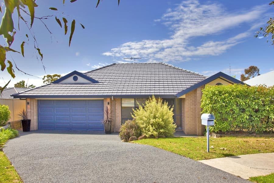 16 Sagittarius Close, ELERMORE VALE NSW 2287, Elermore Vale - Thumbnail 2