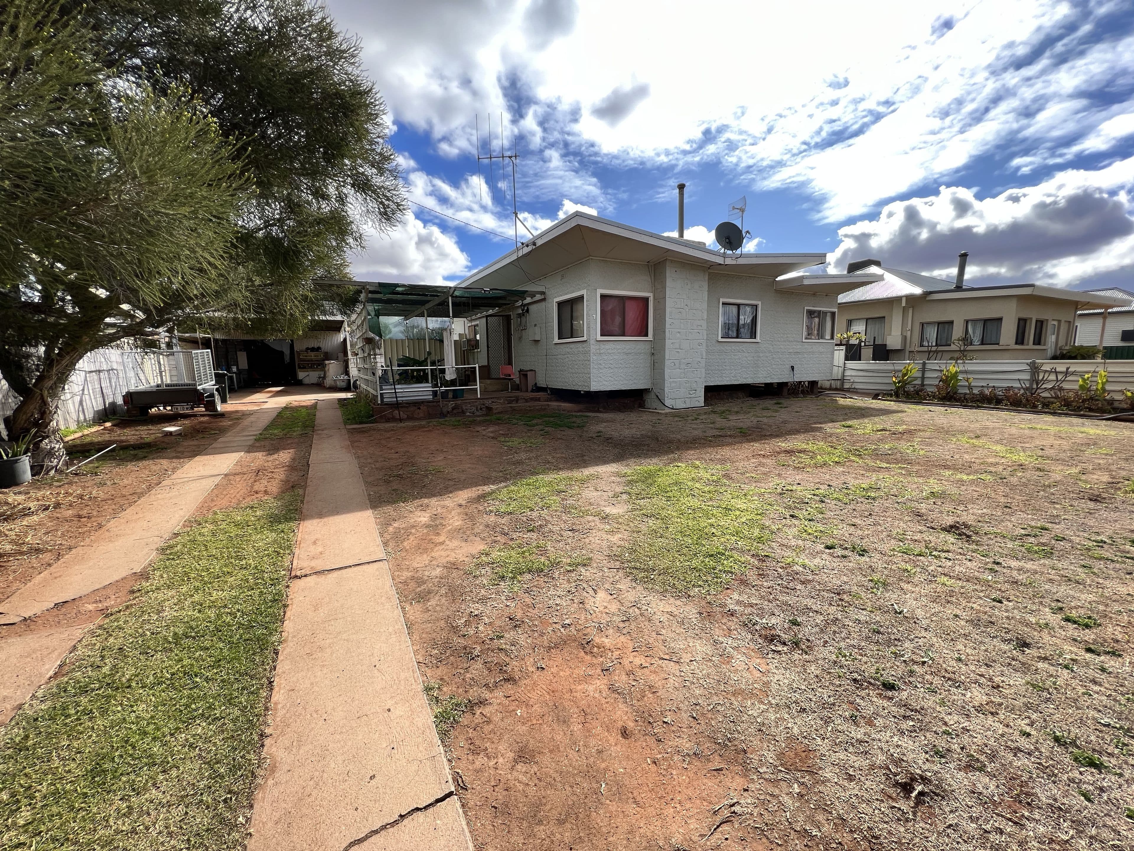 7 Racecourse Road, Broken Hill NSW 2880, Broken Hill - Image 1
