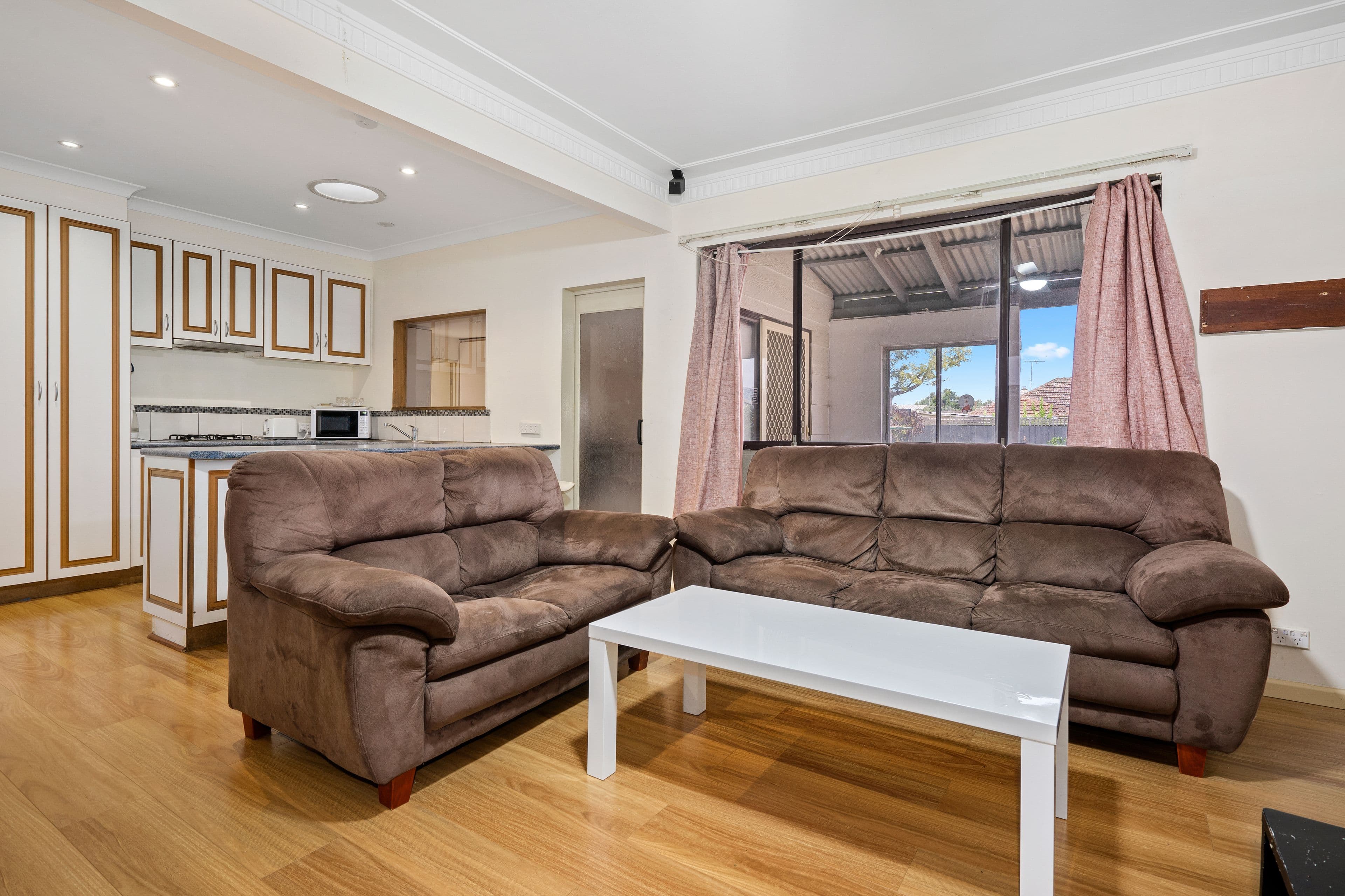 12 Derrick Street, Lalor VIC 3075, Lalor - Thumbnail 3