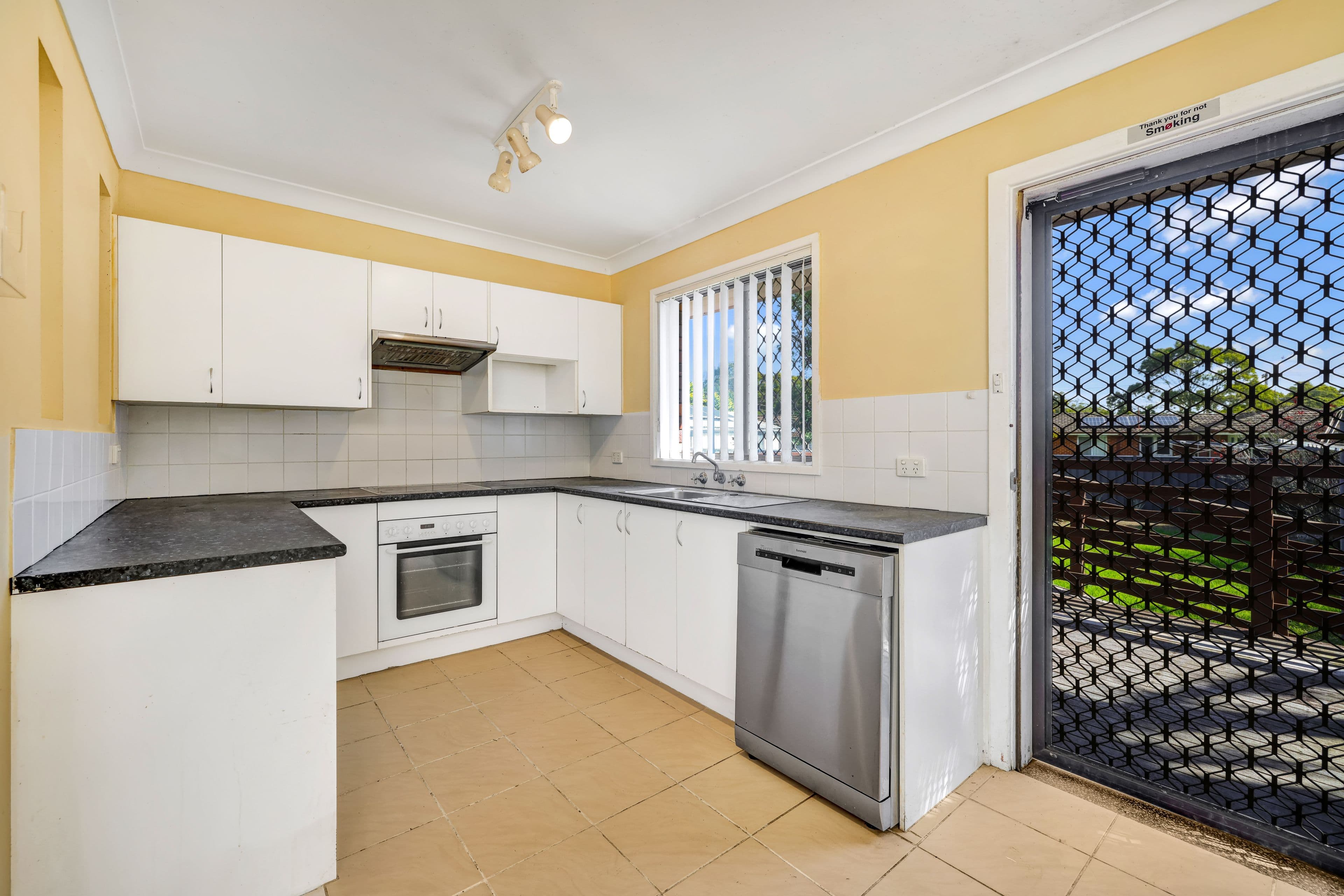 5 Pioneer Place, Nowra NSW 2541, Nowra - Thumbnail 4