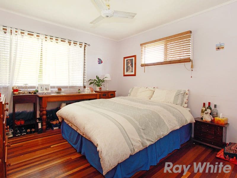 14 Olearia Street, EVERTON HILLS QLD 4053, Everton Hills - Thumbnail 4