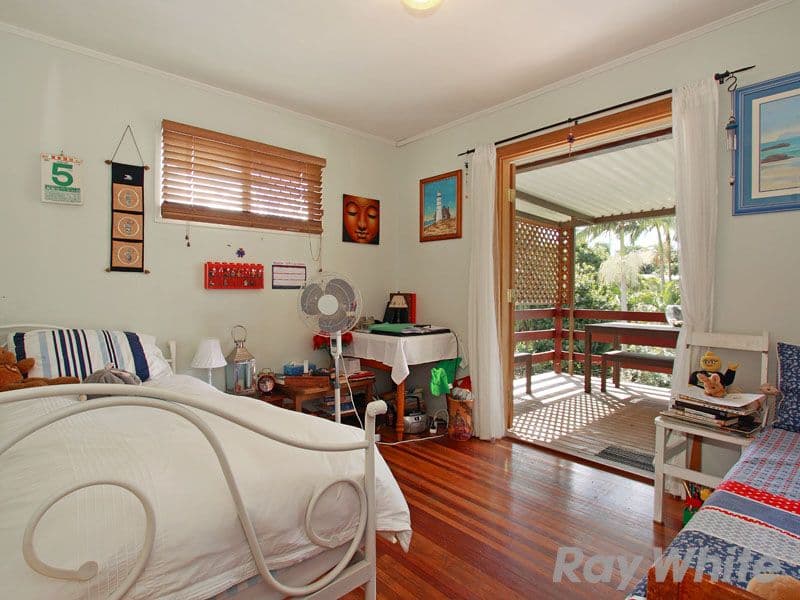 14 Olearia Street, EVERTON HILLS QLD 4053, Everton Hills - Thumbnail 6