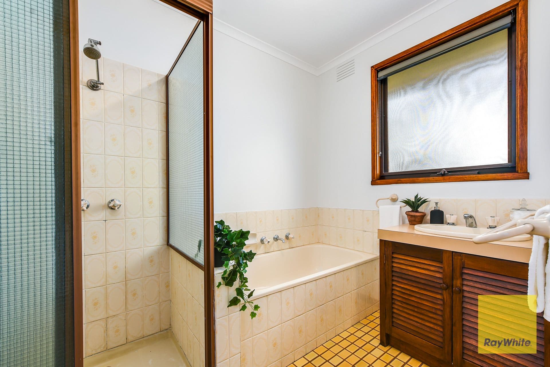 107 Loch Road, Dandenong North VIC 3175, Dandenong North - Thumbnail 8