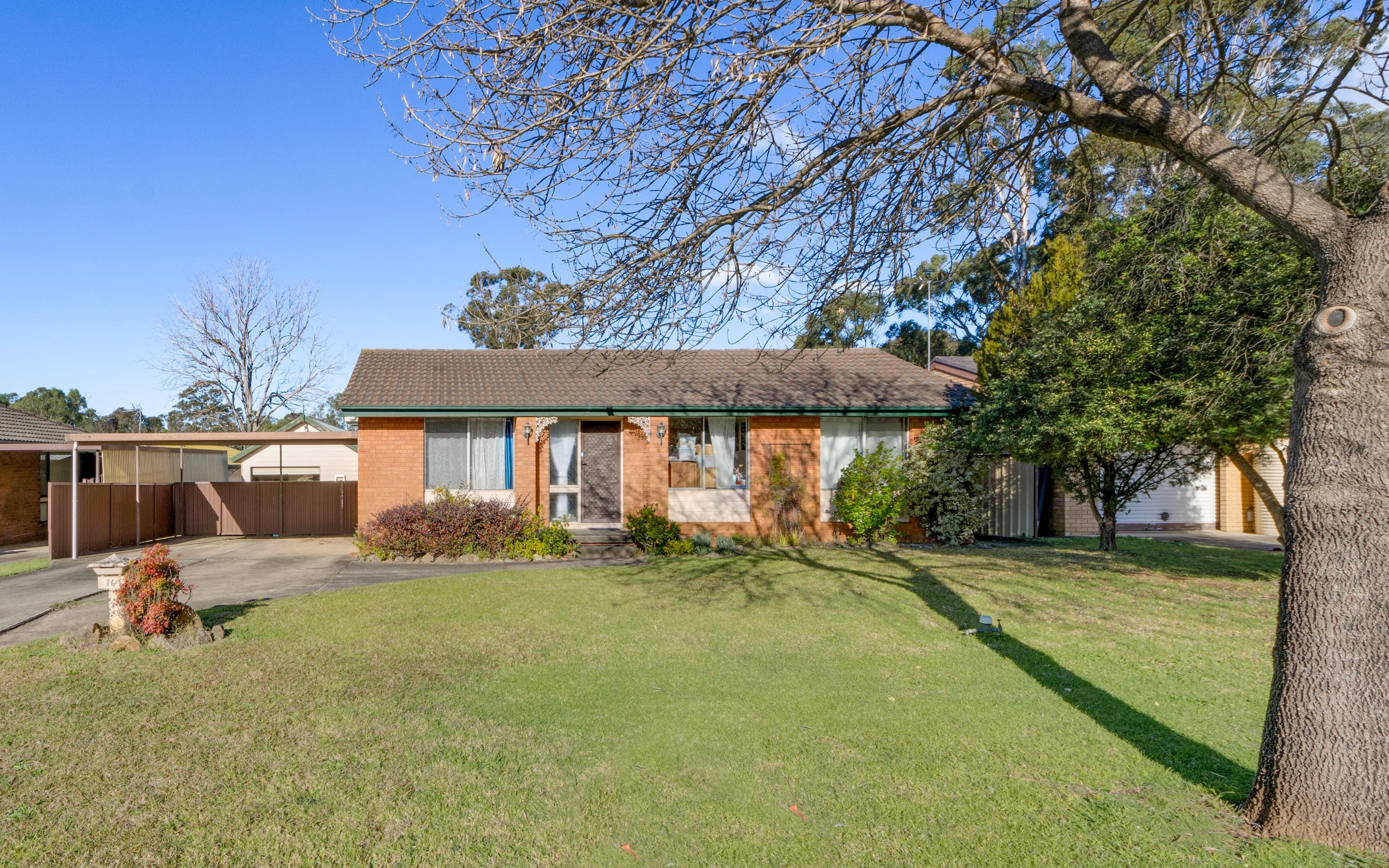 16 Popondetta Place, Glenfield NSW 2167, Glenfield - Image 1