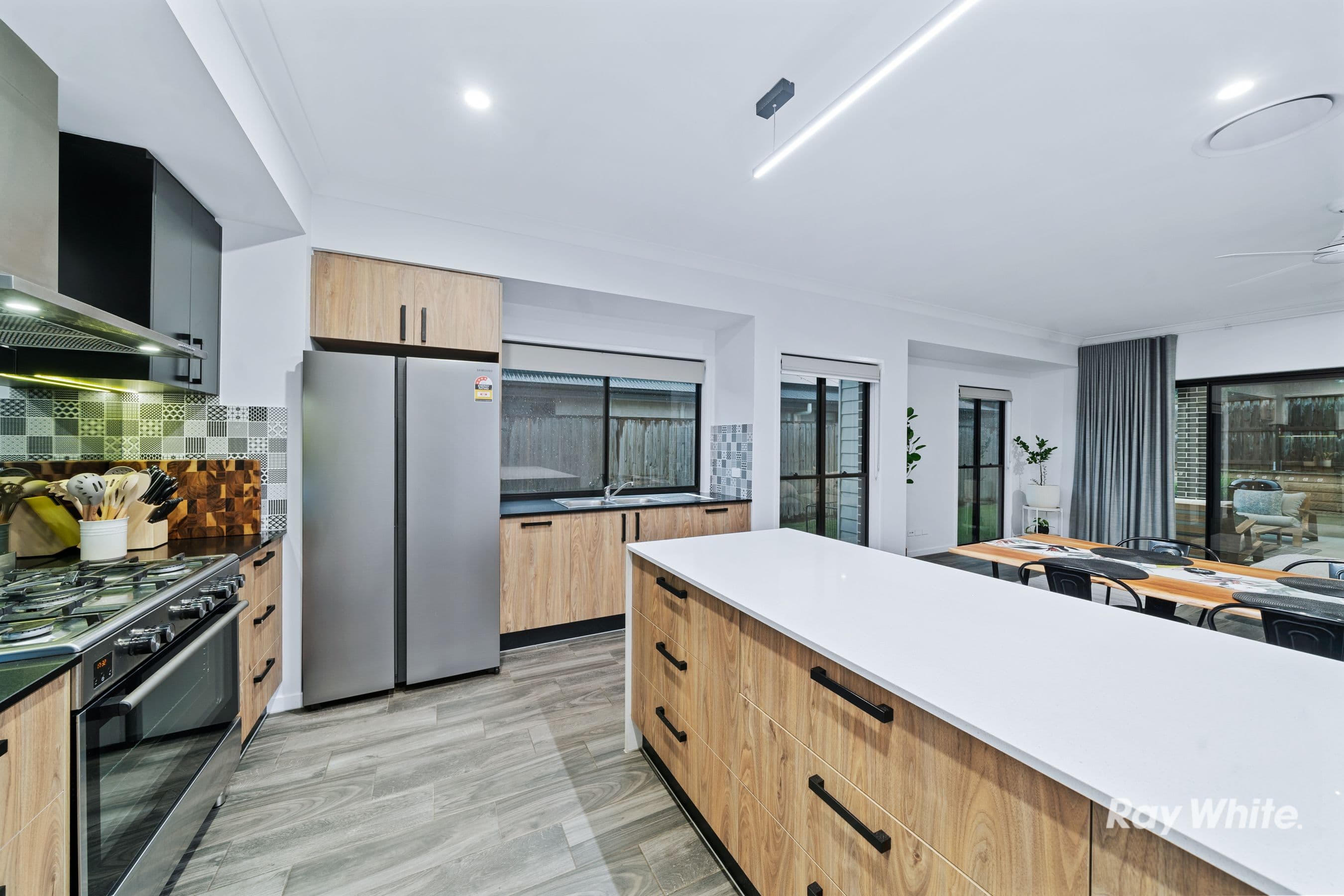 38 Coringley Road, Greenbank QLD 4124, Greenbank - Thumbnail 3