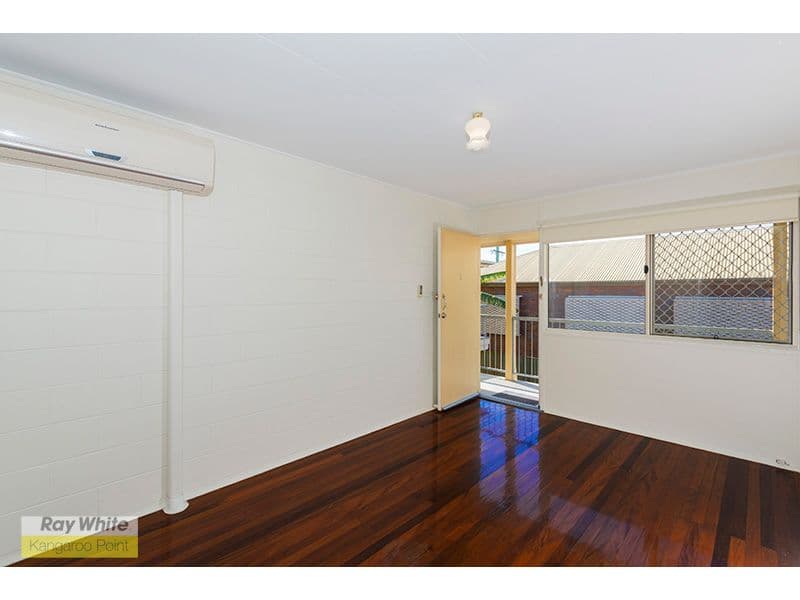 110 McIlwraith Avenue, NORMAN PARK QLD 4170, Norman Park - Image 1
