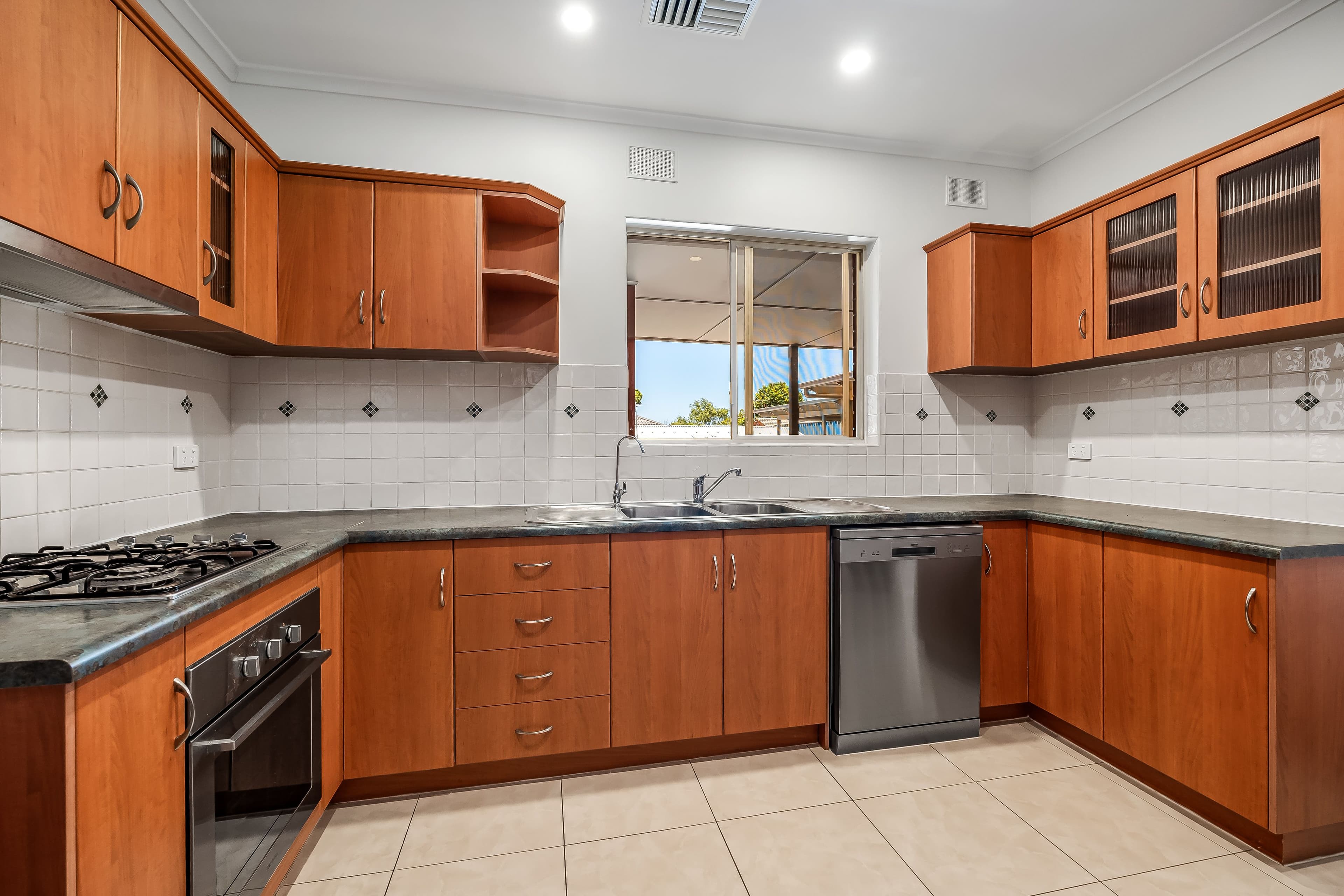 13 Nioka Road, Dernancourt SA 5075, Dernancourt - Thumbnail 6