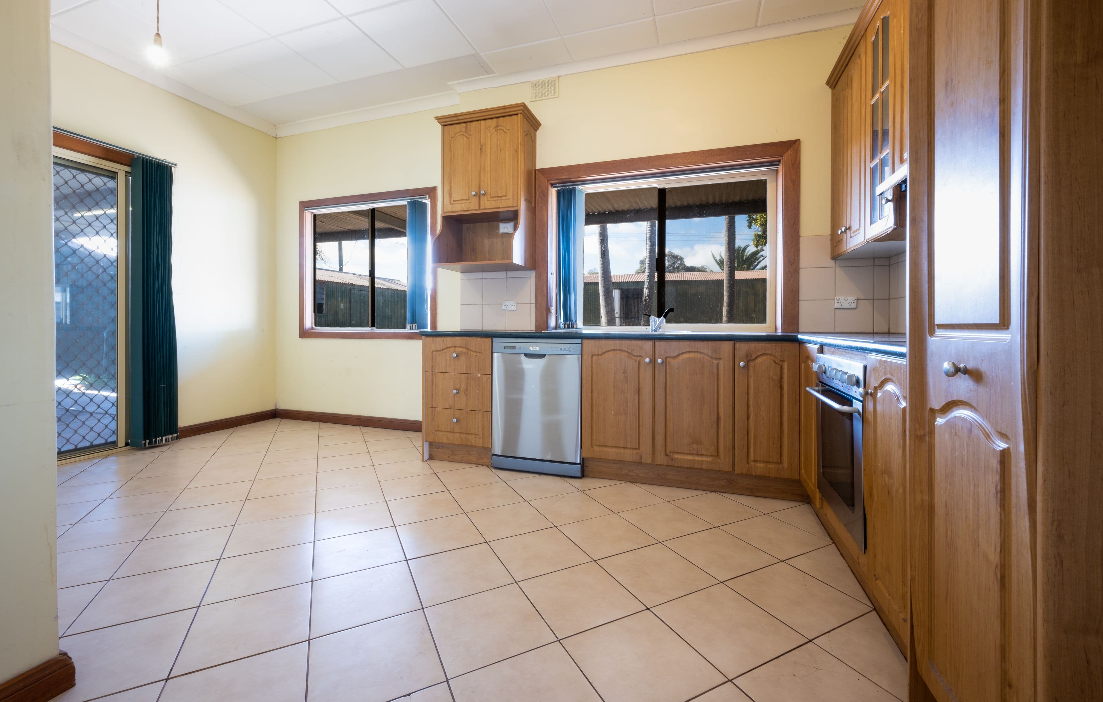 16 Ralph Street, Whyalla Playford SA 5600, Whyalla Playford - Thumbnail 7