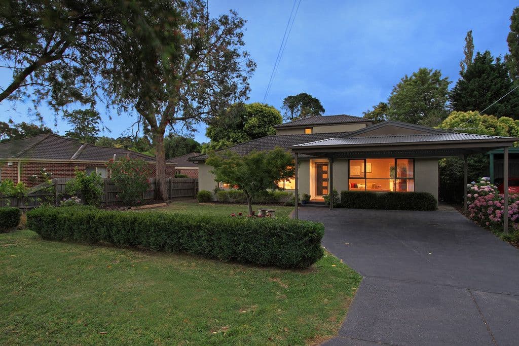 27 BAMBURY Street, BORONIA VIC 3155, Boronia - Thumbnail 2