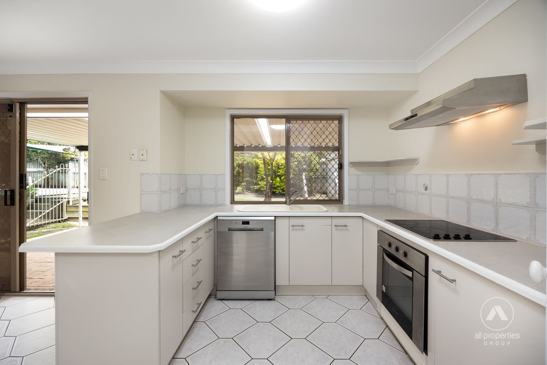 19 Rundell Street, Crestmead QLD 4132, Crestmead - Thumbnail 4