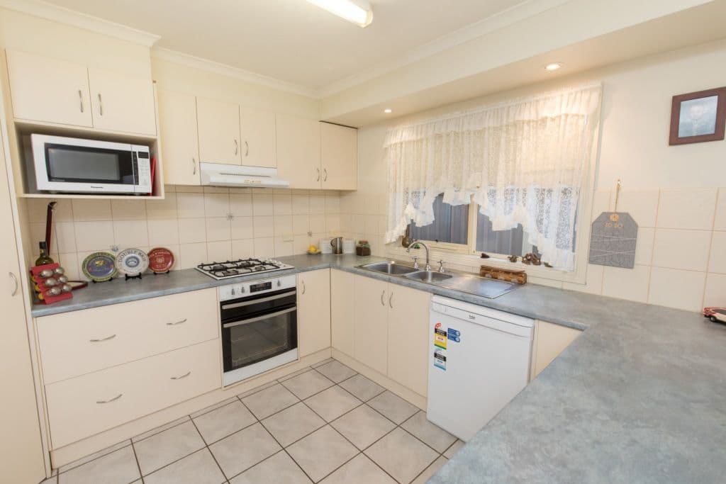 6 Taylor Drive, Mildura VIC 3500, Mildura - Thumbnail 4