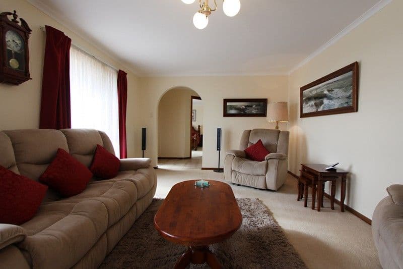 64 Highfield Drive, HILLBANK SA 5112, Hillbank - Thumbnail 4