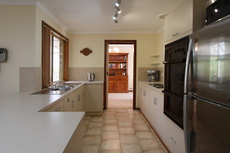 64 Highfield Drive, HILLBANK SA 5112, Hillbank - Thumbnail 5