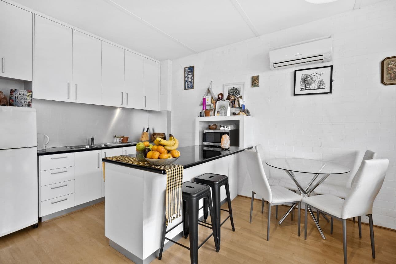 154 Bellerine Street, Geelong VIC 3220, Geelong - Thumbnail 2