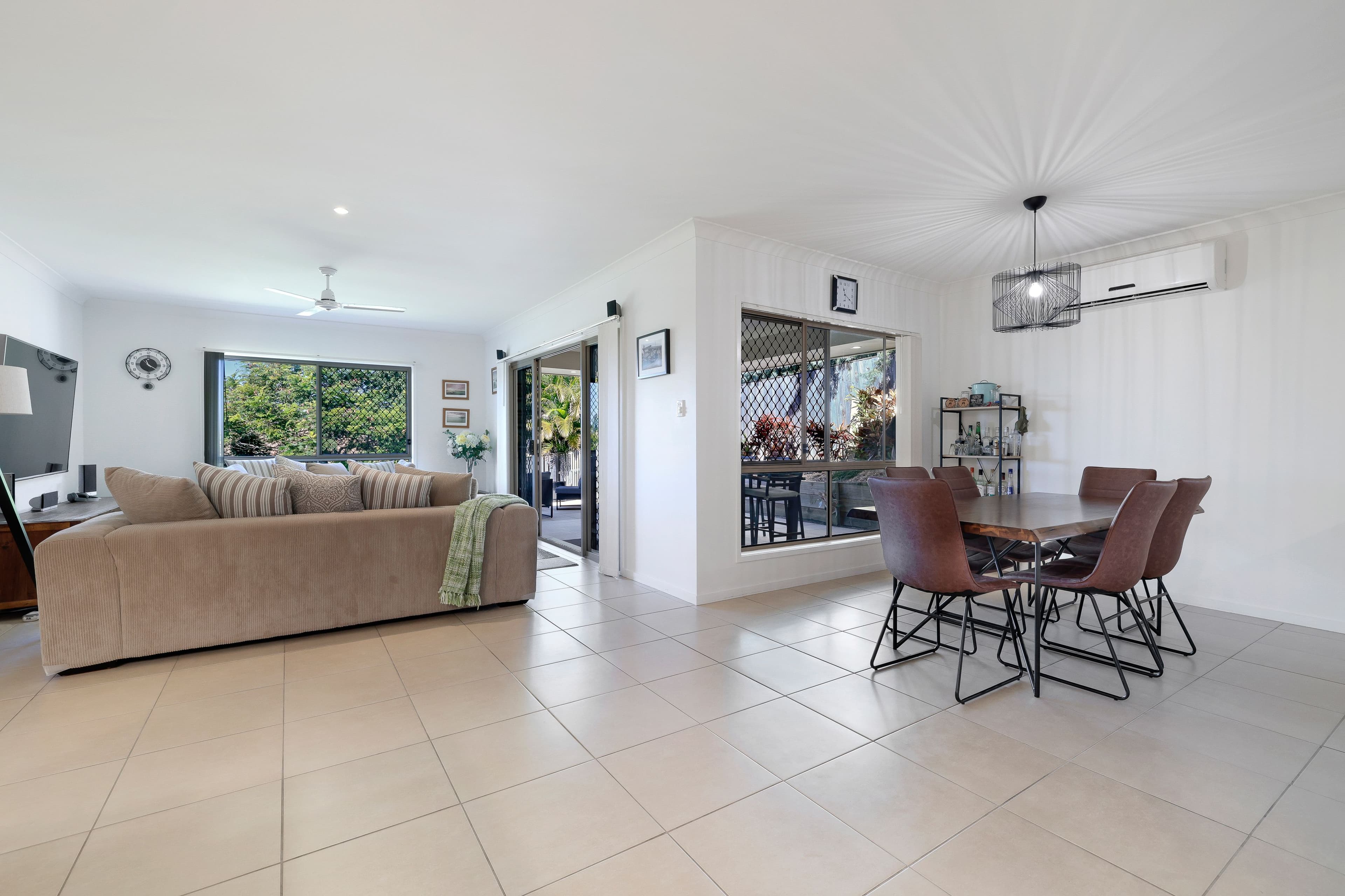 28 Dayflower Street, Upper Coomera QLD 4209, Upper Coomera - Thumbnail 7