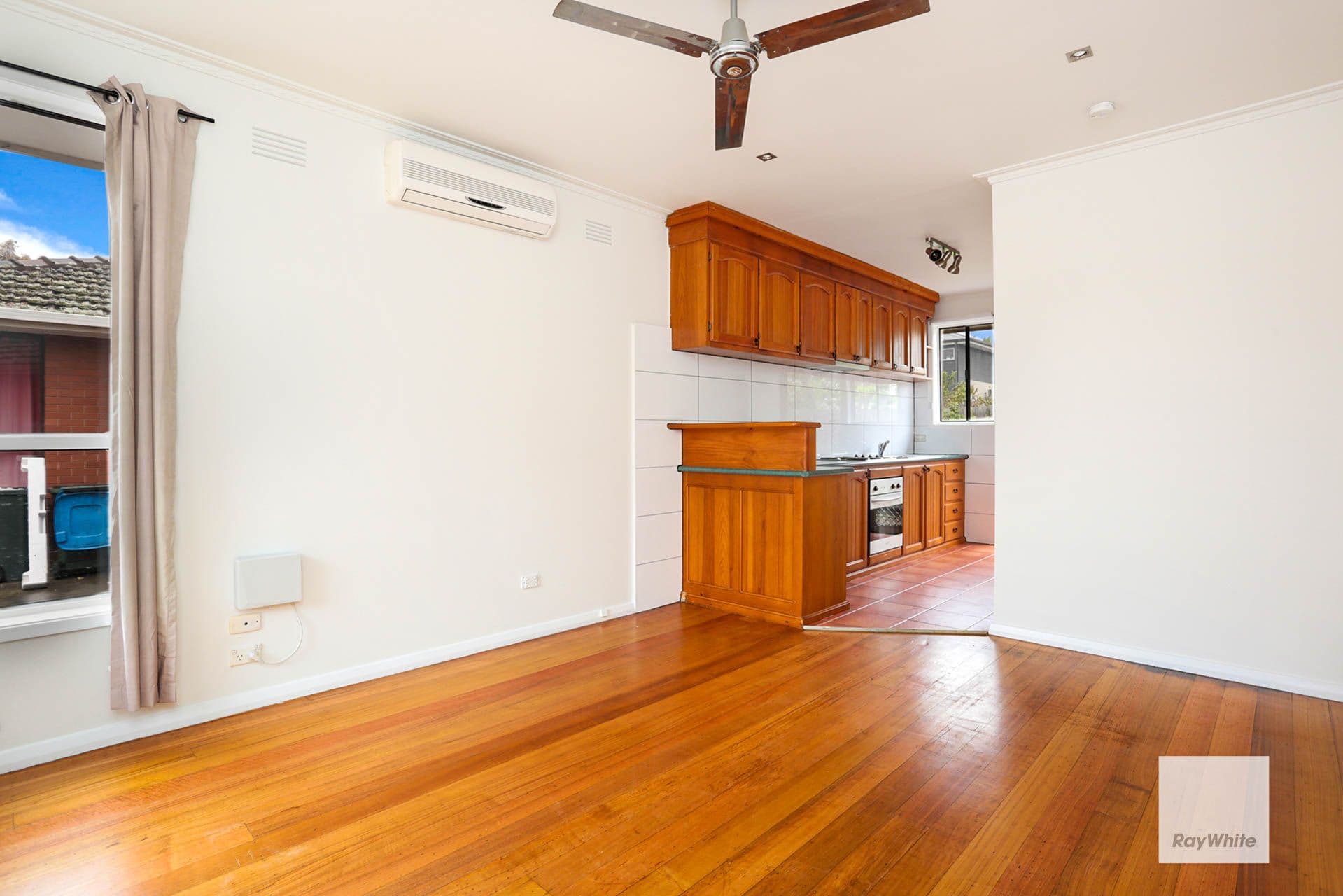 8 Parker Street, Werribee VIC 3030, Werribee - Thumbnail 5