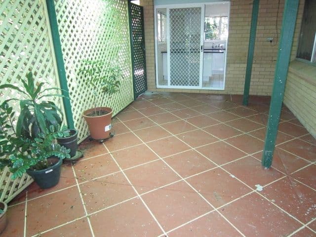 19 Springfield Street, MACGREGOR QLD 4109, Macgregor - Thumbnail 4