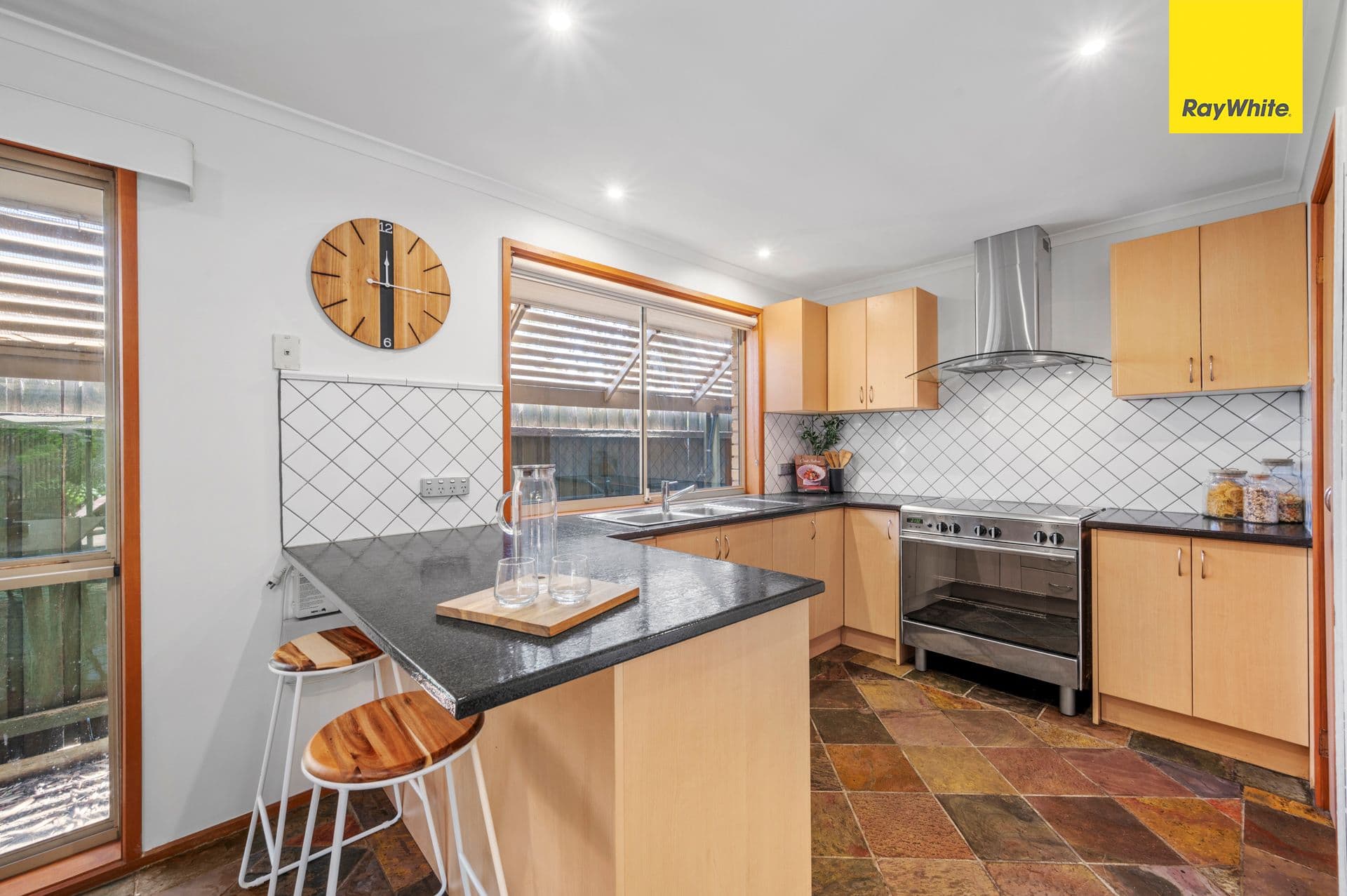 4 Oorindi Close, Kurunjang VIC 3337, Kurunjang - Thumbnail 8